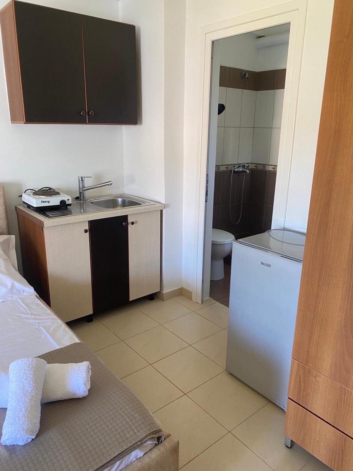Ilias Family Rooms Himarë Exterior foto